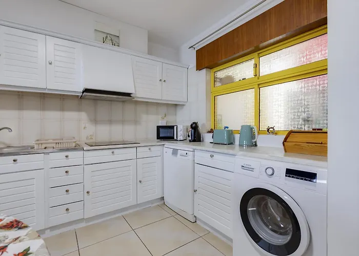 Presidente - Amplo 6 Pessoas Com Parking E A 10 Min Da Da Rocha Lejlighed Portimão